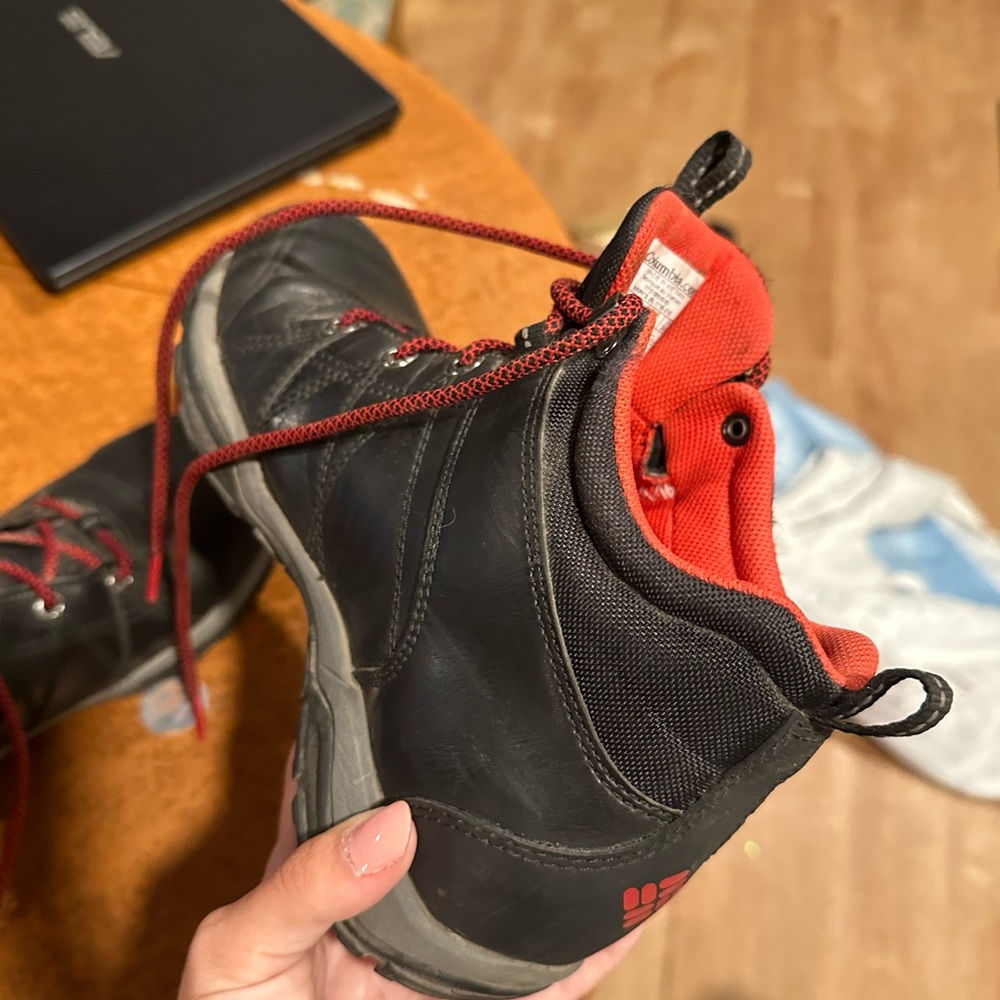 Columbia Sportswear Hiking Boots View 4